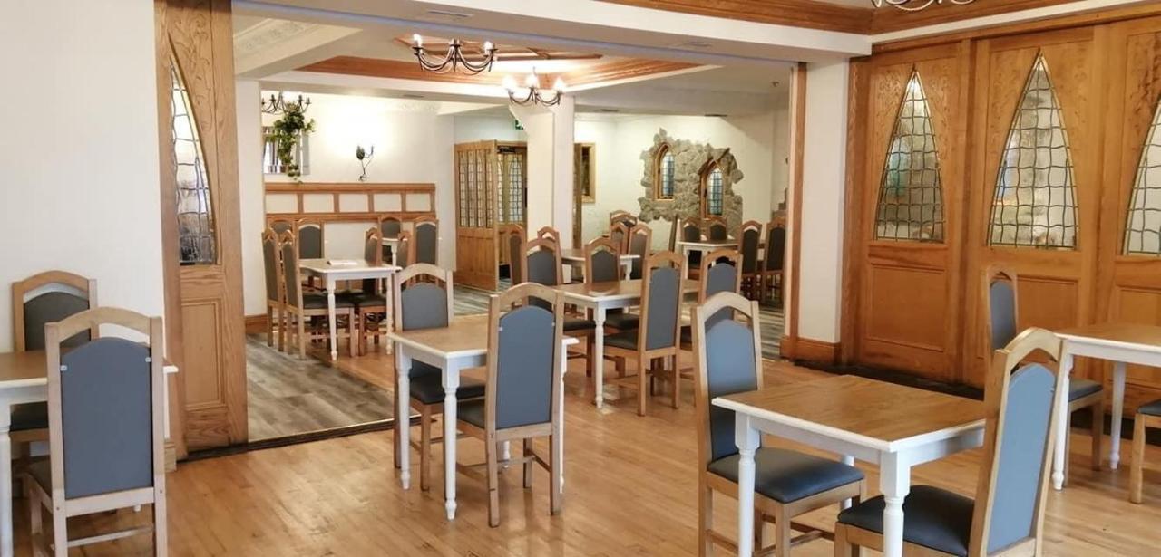 Ivy Tower Hotel كاستليبار المظهر الخارجي الصورة