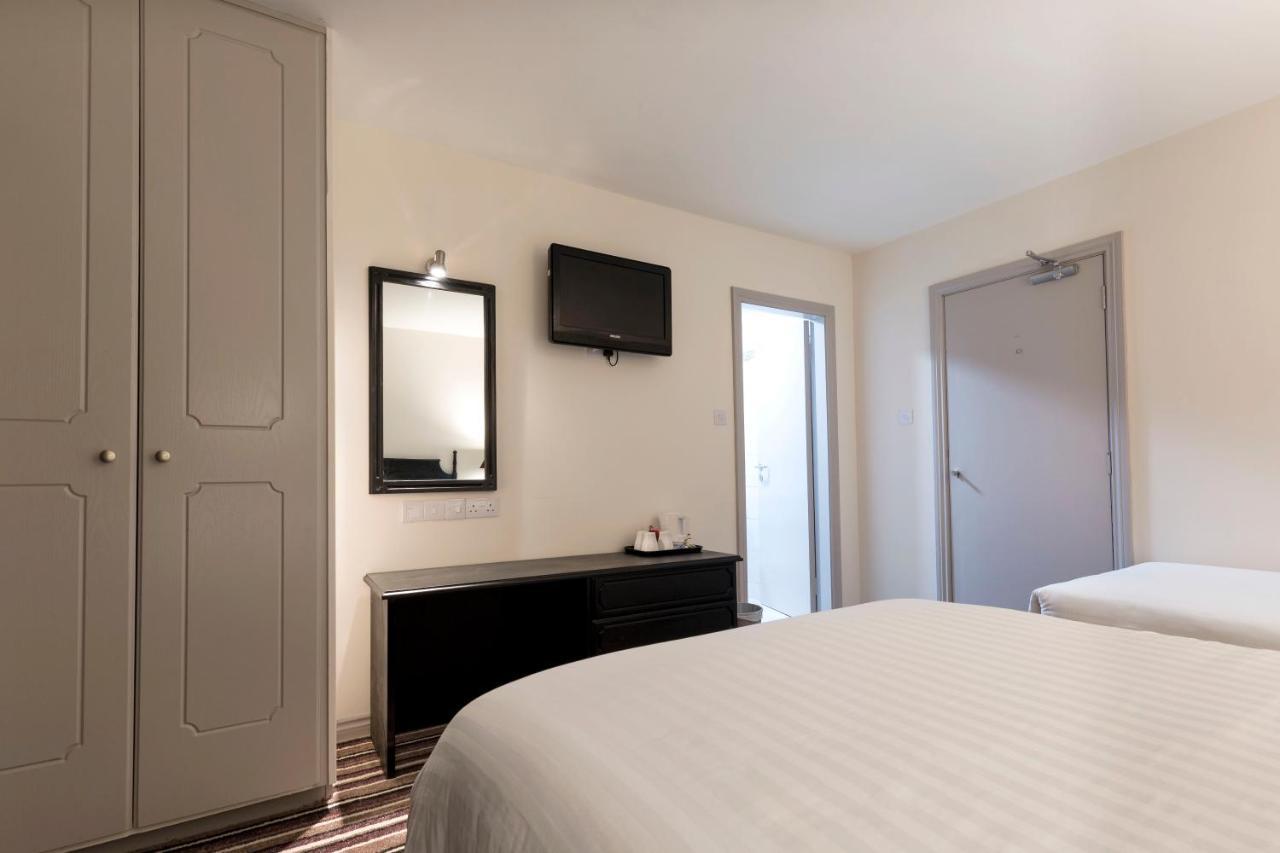 Ivy Tower Hotel كاستليبار المظهر الخارجي الصورة